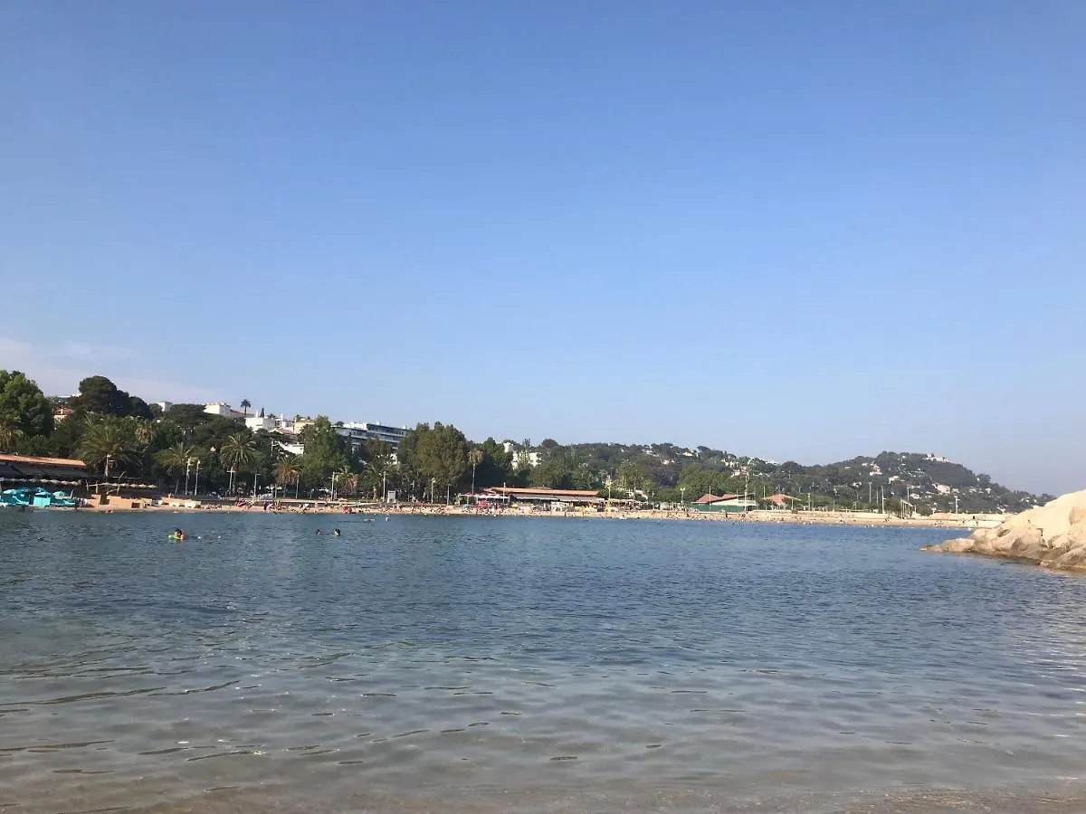 Appartement Climatise - Bleu Azur - Hyper-Centre De Toulon 0*,